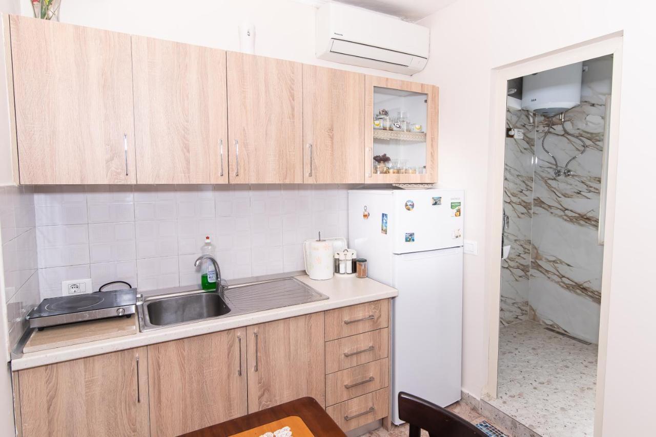 Erla'S Apartment Tiranë Ngoại thất bức ảnh