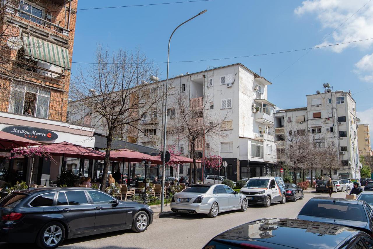Erla'S Apartment Tiranë Ngoại thất bức ảnh
